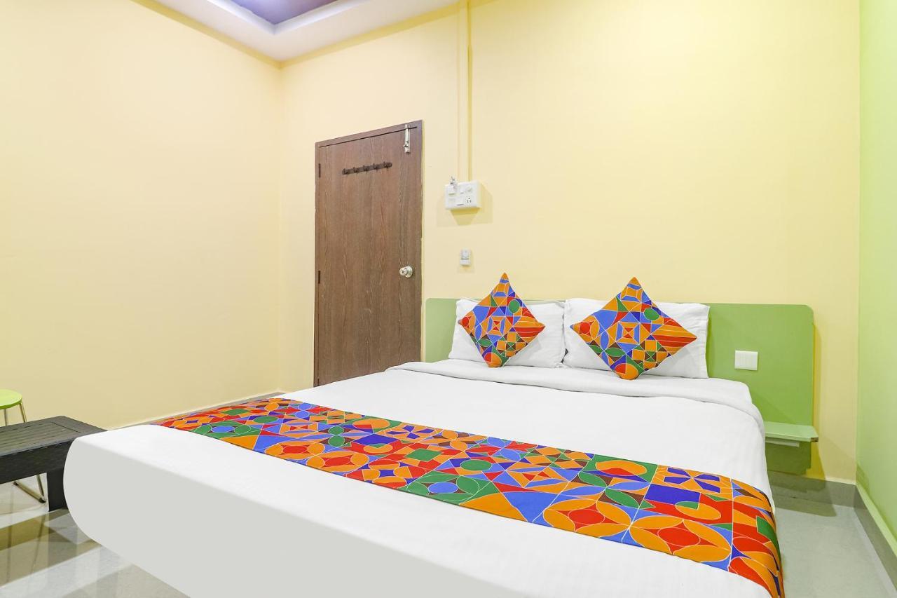 Fabexpress Airport Stay Inn - Nr Hyderabad International Airport, Shamshabad Exterior photo
